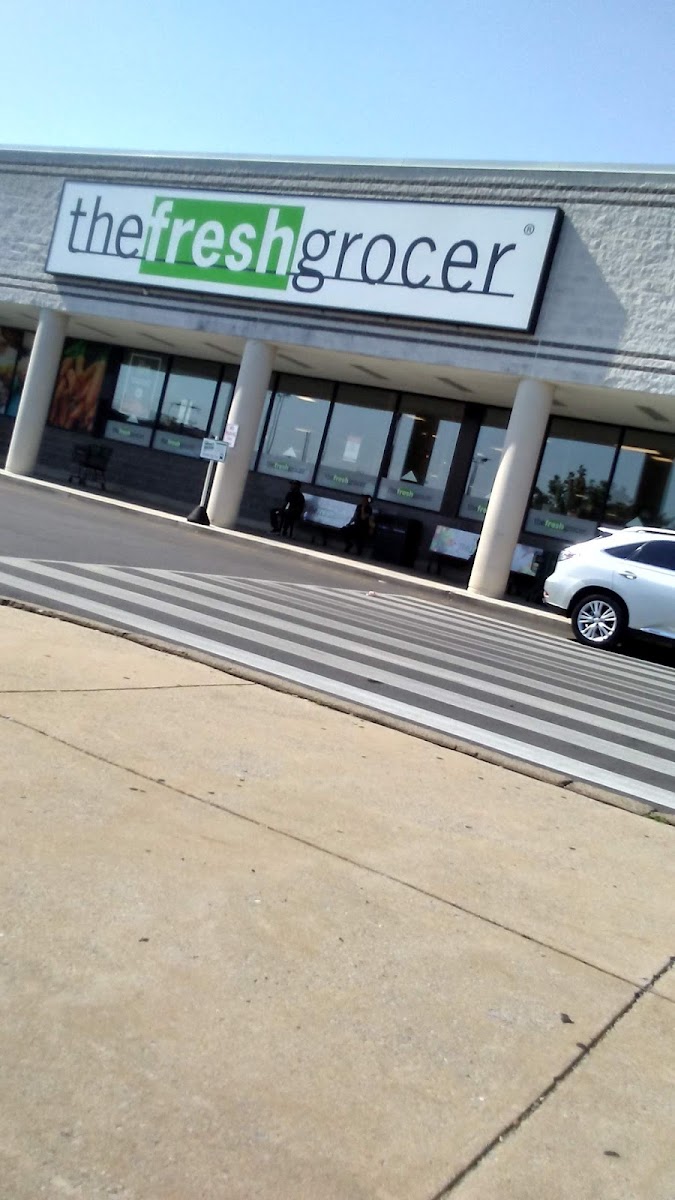 Grays Ferry Shopping Center